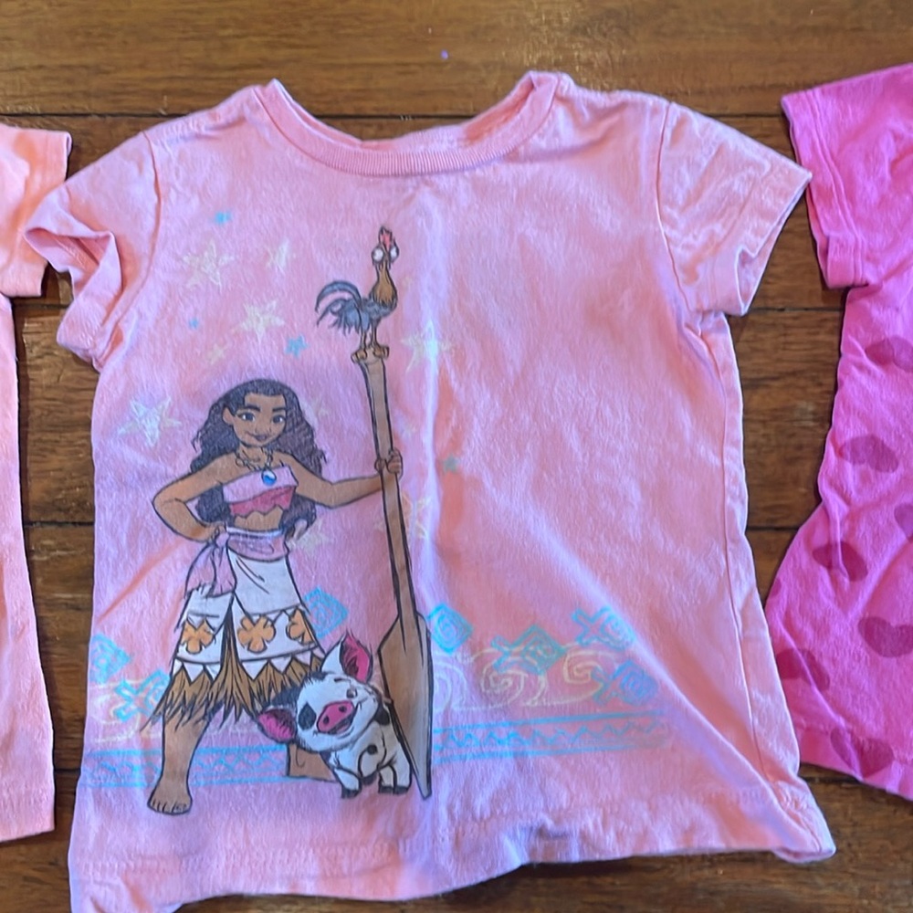 Disney girls lot size 2/3